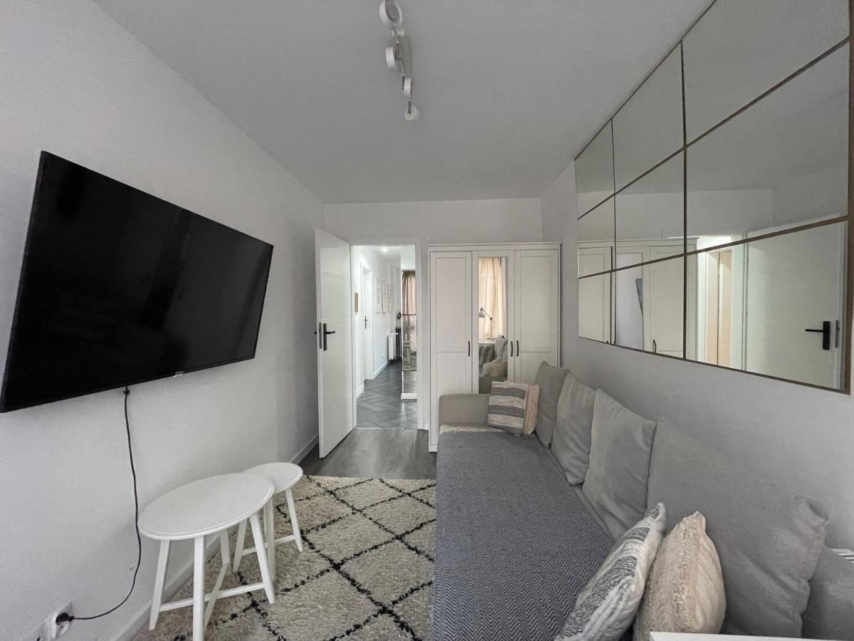 Appartement Cozy Apart - Self Check-In 24H à Wrocław Extérieur photo
