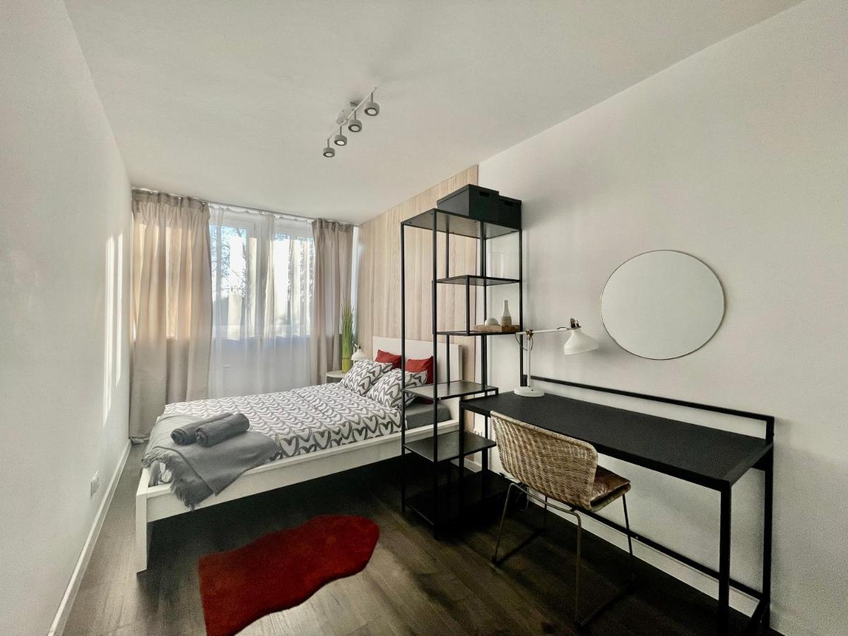 Appartement Cozy Apart - Self Check-In 24H à Wrocław Extérieur photo